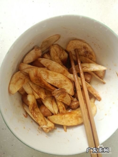 海鲜煲仔饭,鲜虾煲仔饭的制作方法?