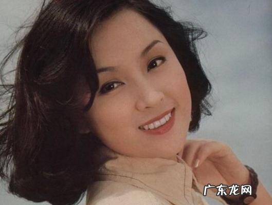 甄珍谢贤图片 甄珍谢贤