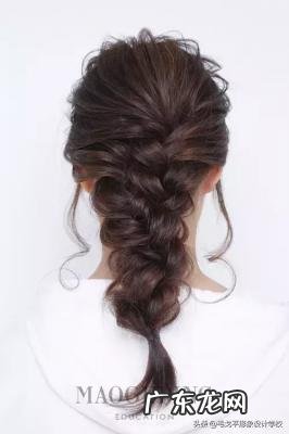 盘编四股辫 麻花辫盘发