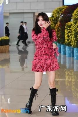 流苏对夹怎么搭配 流苏靴怎么搭配