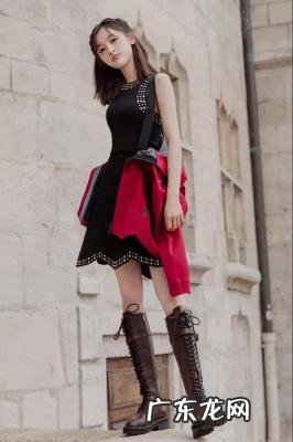 流苏对夹怎么搭配 流苏靴怎么搭配