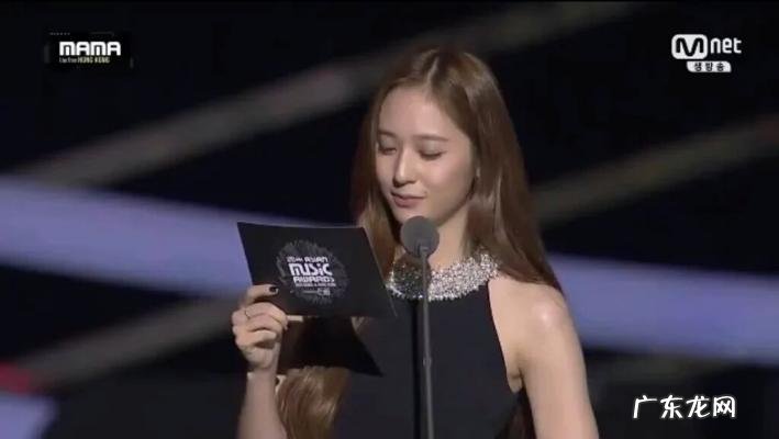 郑秀晶晕倒是怎么回事 郑秀晶晕倒