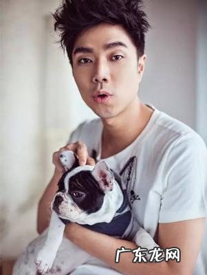 袁成杰和戚薇哪个闺蜜 袁成杰和戚薇结婚了