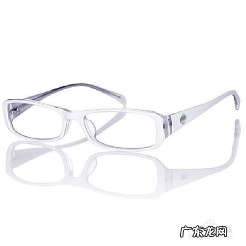 什么眼镜防手机辐射,防辐射眼镜怎么辨别?