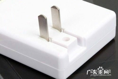 手机充电宝使用方法,手机充电宝怎么使用视频?