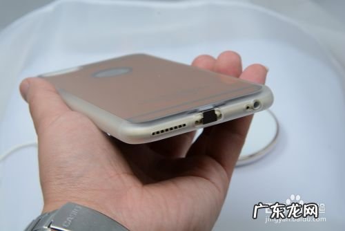 怎样给手机无线充电,无线充电太慢了怎么调?