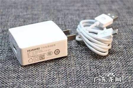 正确的手机充电姿势,手机充电插拔正确方式?