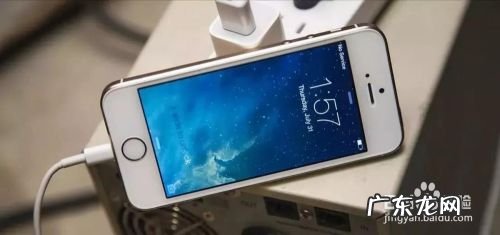 这样子给手机充电即快又保护手机,新手机怎么充电对电池好?