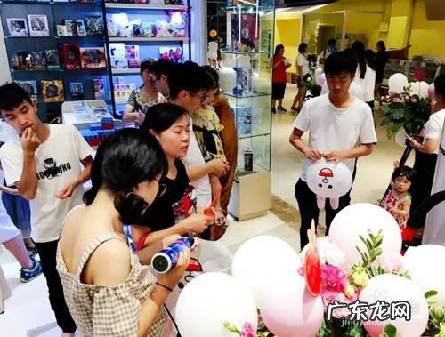 动漫加盟店怎么做能赚钱,加盟能赚到钱吗?