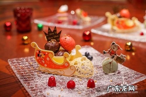 开动漫奶茶店能赚钱吗,奶茶店一年能赚多少？