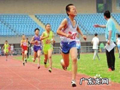 小学生使用手机有什么危害,小学生沉迷手机的危害?