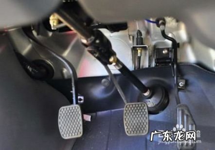 怎样踩离合器又慢又稳