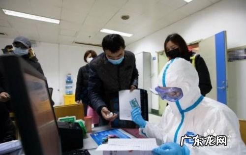 新型肺炎症状有哪些,新型肺炎症状表现？