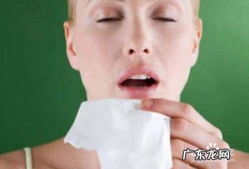 新型肺炎症状有哪些,新型肺炎症状表现？