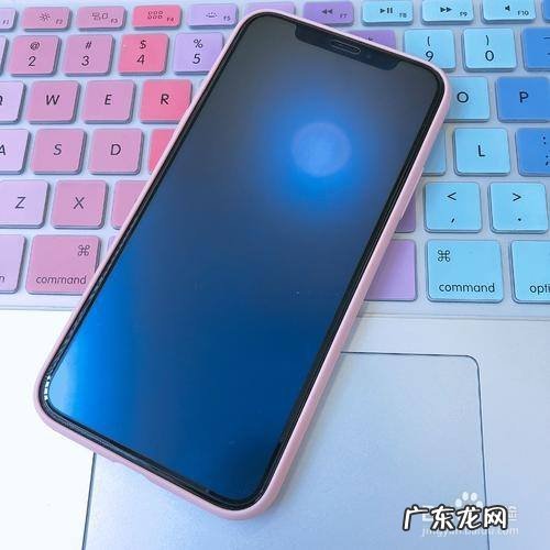 手机打游戏用什么手机膜,手机打游戏要不要贴膜?