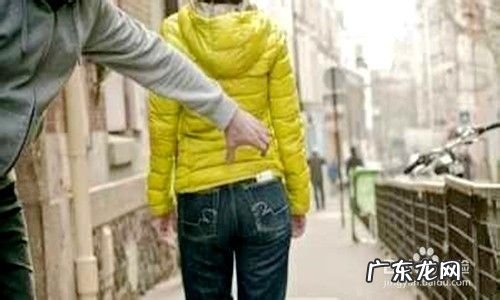 在火车上使用手机要注意什么,使用手机应该注意的事项?