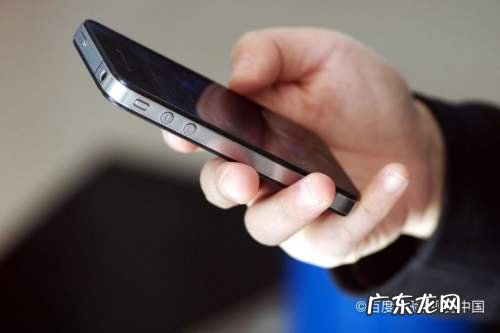 黑色手机配什么颜色手机壳好看,黑色苹果带什么壳好看？