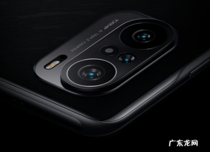 一亿像素+12GB+256GB,直降900元,旗舰手机加速退场