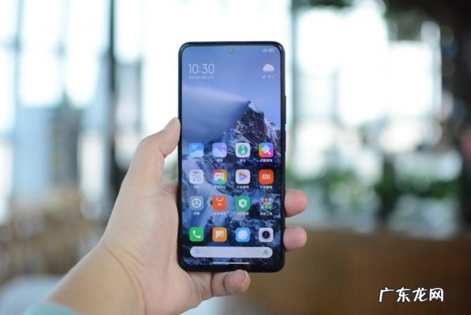 小米连续两周紧追苹果,销量排名第二,力争三年后全球第一!