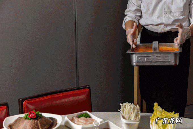 独家对话海底捞首席战略官周兆呈:沙棘锅底研发8个月才推出