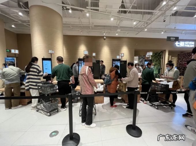 性冷淡的muji居然做了个菜场 | 城事