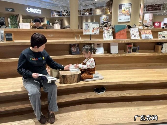 性冷淡的muji居然做了个菜场 | 城事