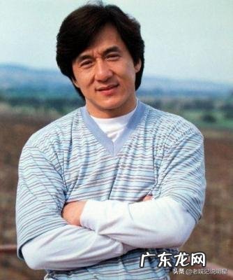 成龙的原名叫什么姓什么 成龙的原名