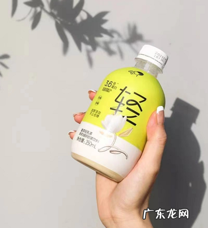 喜茶、奈雪等纷纷涉足,瓶装饮料成新茶饮下一个战场?