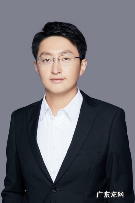 平台人脸识别未成年人?何延哲:考虑降低精度仅识别年龄特征