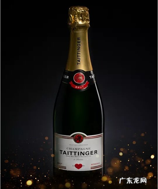 90后美女一场直播卖酒100万,年入3.5亿,凭什么?