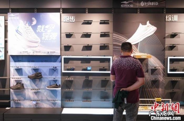 蜂花“哭穷”被野性消费,会是下一个鸿星尔克吗?