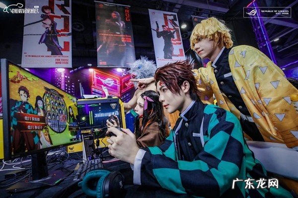 黑白双姬出没：华硕ROG Z690顶级主板秀