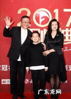 小王刚的儿子几岁了 王刚儿子