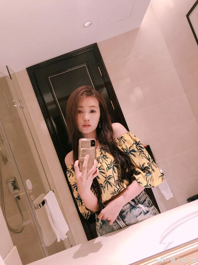 黑涩会丫头奶茶 黑涩会丫头