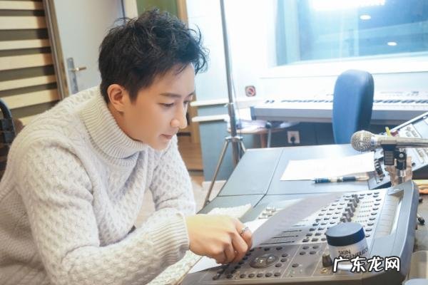 韩庚崔始源拍的一个mv 韩庚崔始源