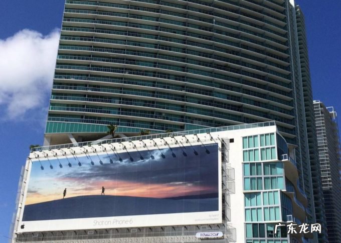 火了 7 年，苹果最经典 iPhone 广告怎么做到的？