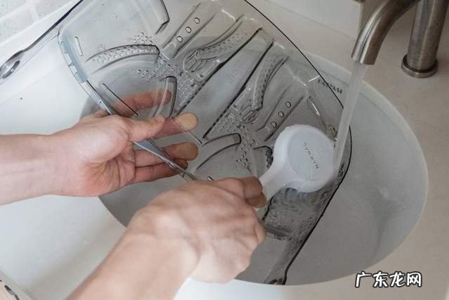 云鲸 J2 体验：自动换水自洗拖布的扫拖机器人，能让人更懒吗？