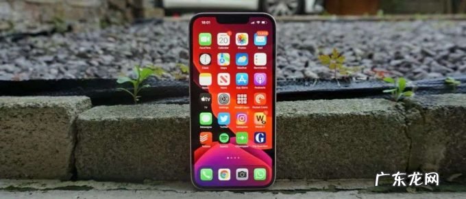 真香实锤,史上最保值iPhone诞生:首发用户赚了