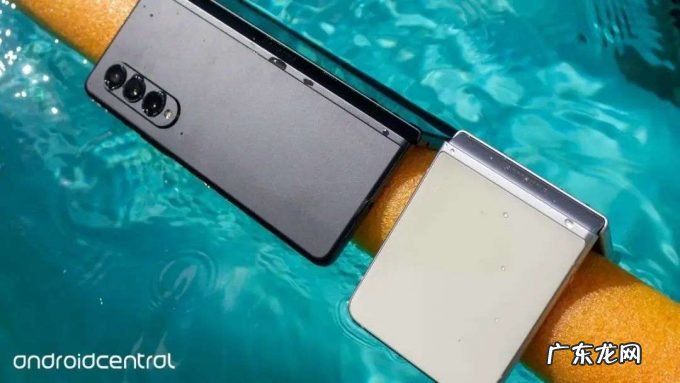 不用再期待Pixel Fold,即使是Google也玩不转折叠屏