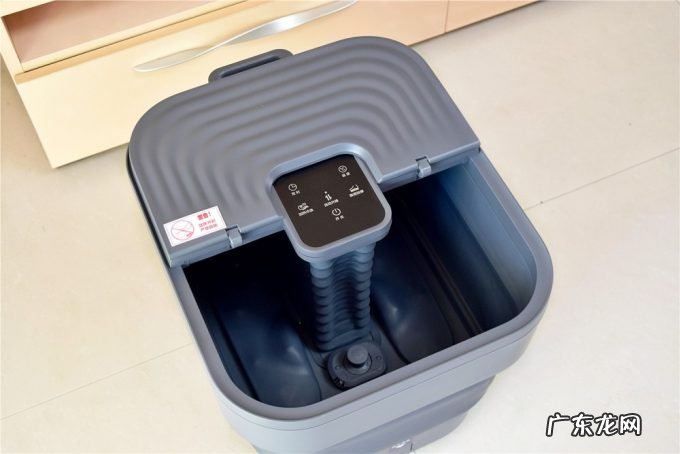 在家就能做足浴和脚底按摩,HITH智能折叠足浴器D3评测