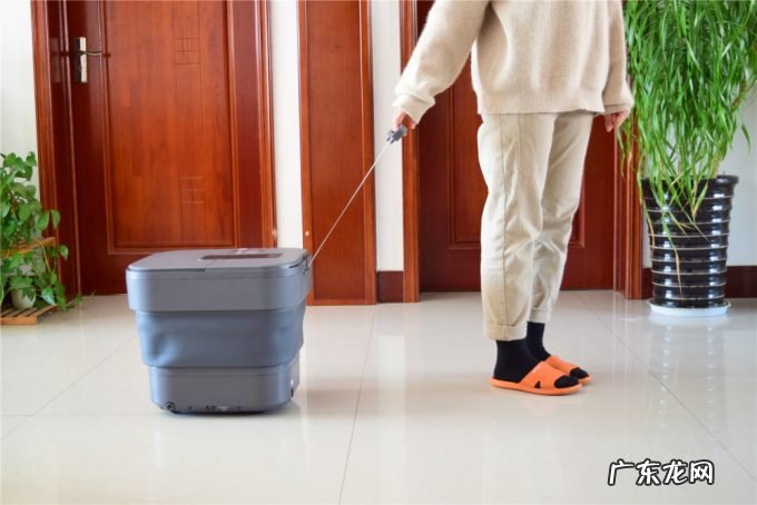 在家就能做足浴和脚底按摩,HITH智能折叠足浴器D3评测