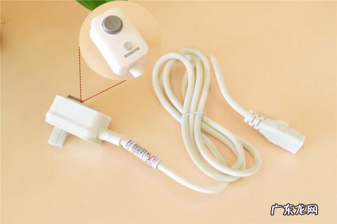 在家就能做足浴和脚底按摩,HITH智能折叠足浴器D3评测