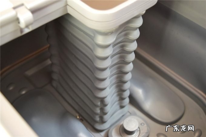 在家就能做足浴和脚底按摩,HITH智能折叠足浴器D3评测