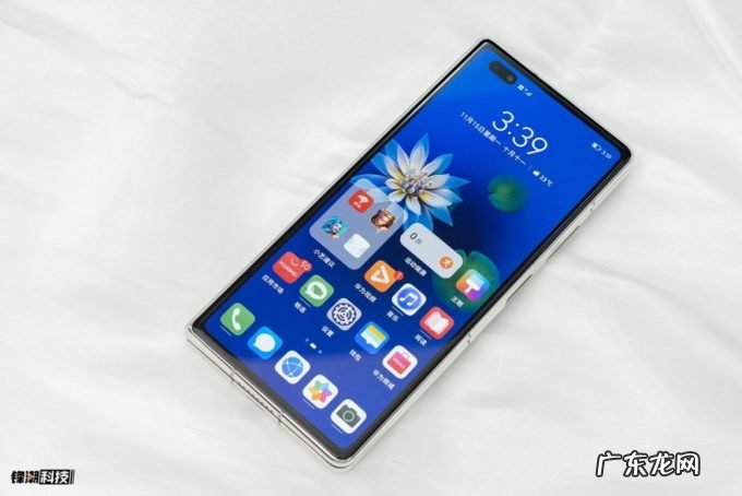 华为Mate X2典藏版:软硬结合,接近完全体的折叠屏