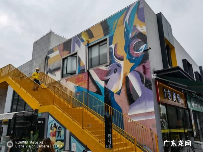 华为Mate X2典藏版:软硬结合,接近完全体的折叠屏