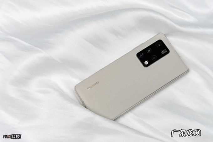 华为Mate X2典藏版:软硬结合,接近完全体的折叠屏
