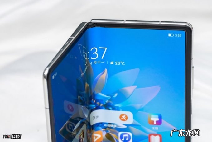 华为Mate X2典藏版:软硬结合,接近完全体的折叠屏