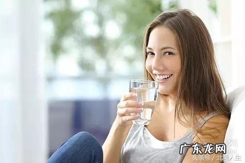 早上diyi杯水怎么喝减肥又养生?