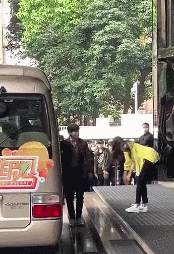 明星励志|邓紫棋靠“三无”饮食减肥 体重44kg令人羡慕