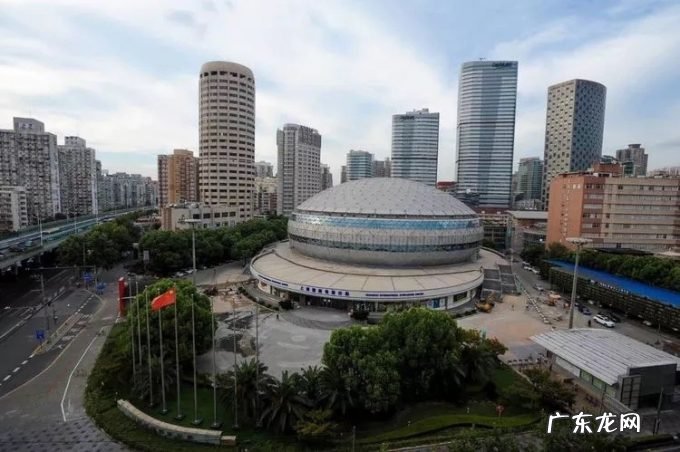 李宁“闪现”上海,考察总部新址,还对这座场馆记忆犹新